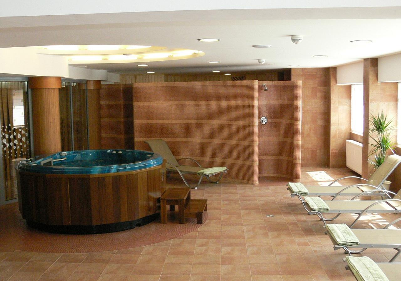 Debreceni Postas Udulo Hotell Eksteriør bilde